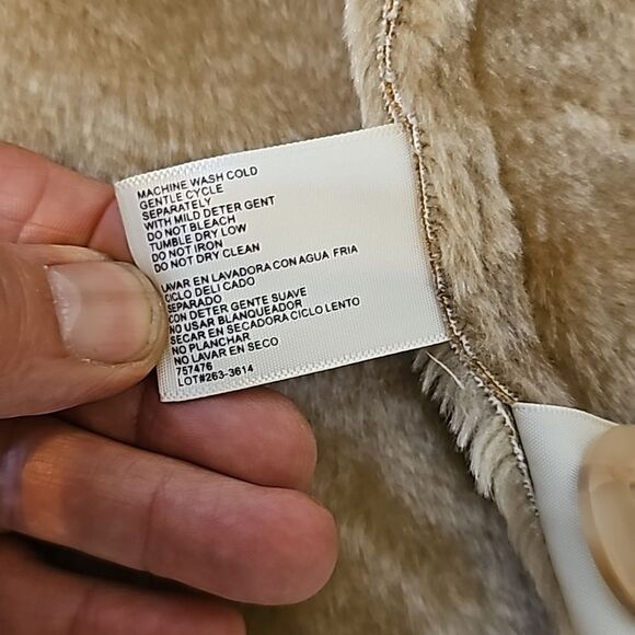- St. John's Bay Faux Fur Vinrage Jacket  size XL tan color - Picture 8 of 10